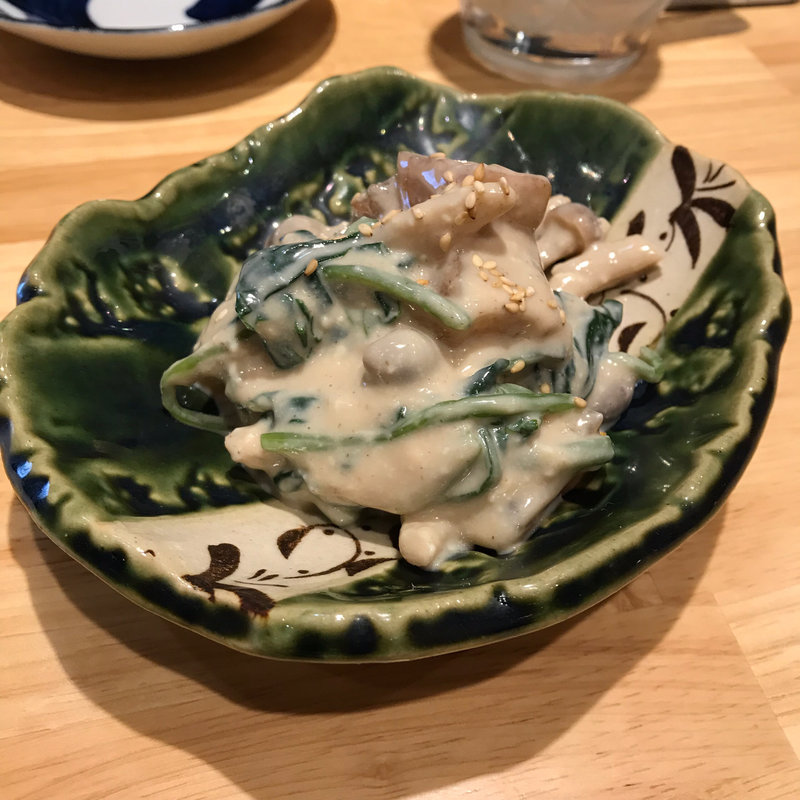 柿と占地とほうれん草の白和え(地鶏と焼酎 すもも)