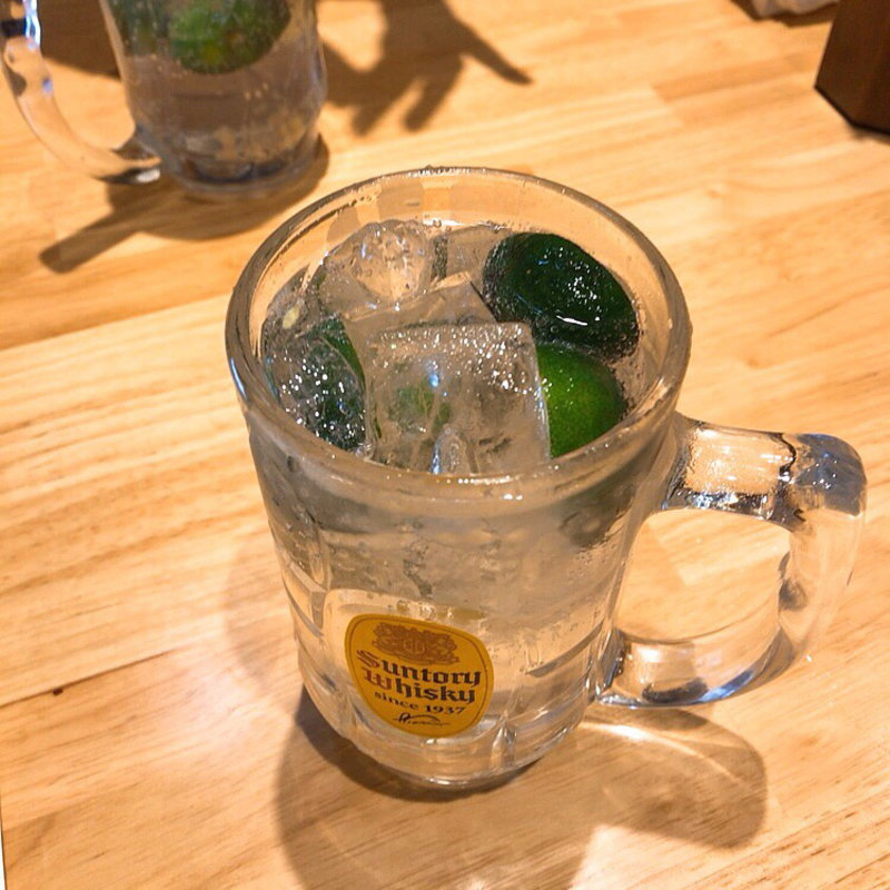 すだちサワー(地鶏と焼酎 すもも)