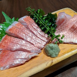 上金目鯛刺(sashimi dining 魚浜 アンド バル)