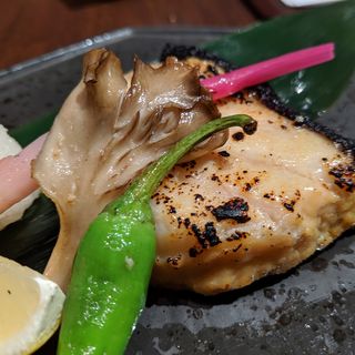 脂坊主西京焼き(sashimi dining 魚浜 アンド バル)