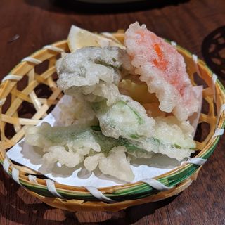 アスパラの天ぷら(sashimi dining 魚浜 アンド バル)