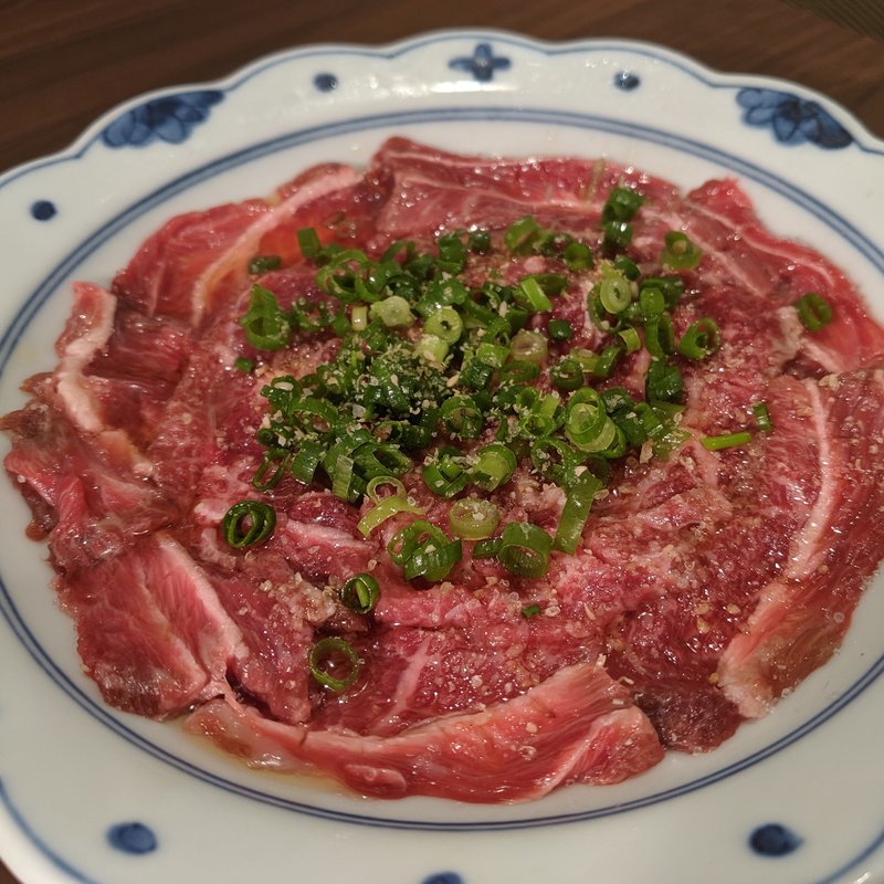 ツラミ刺身(焼肉さかもと２)