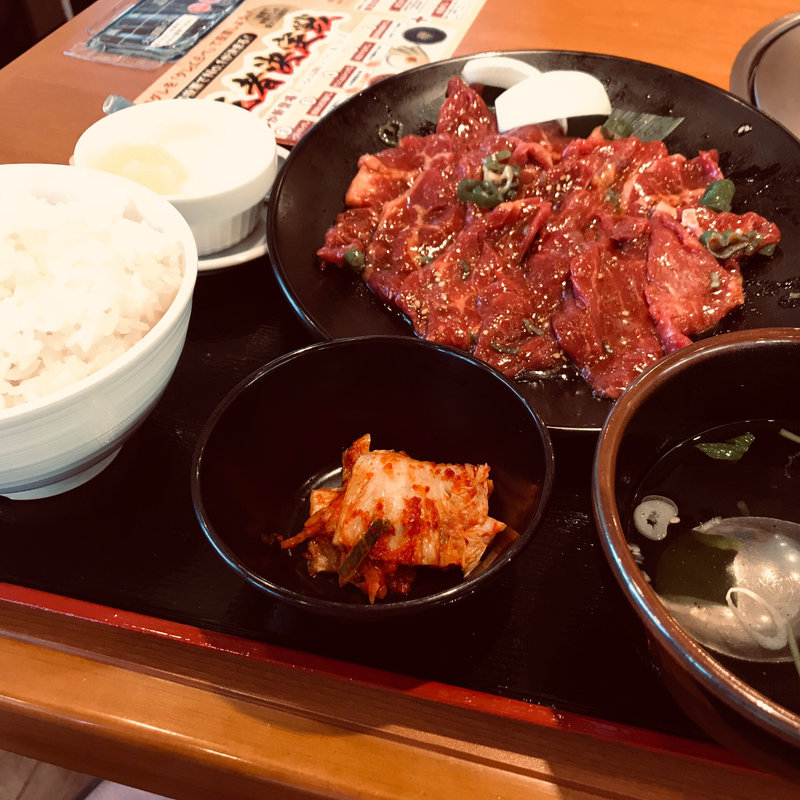 ファミリーロースランチ(200g)(安楽亭 狭山笹井店)