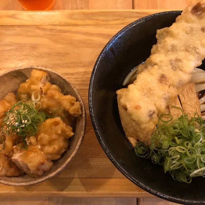 鶏天丼と冷やしうどん(本町製麺所 ゆ)