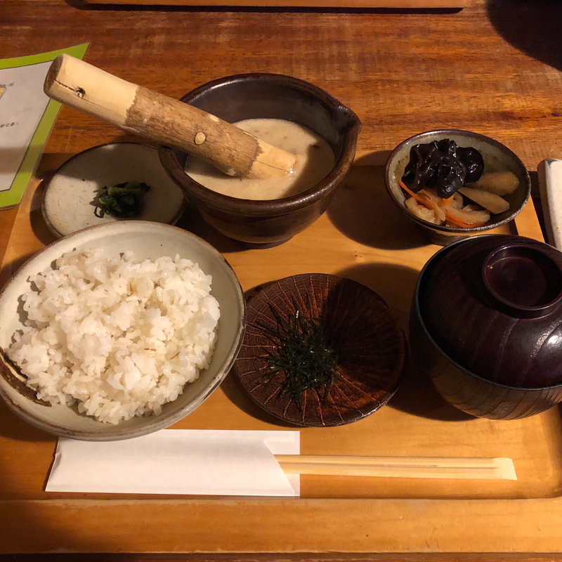 筥とろ御膳(自然薯料理 筥崎とろろ 本店)