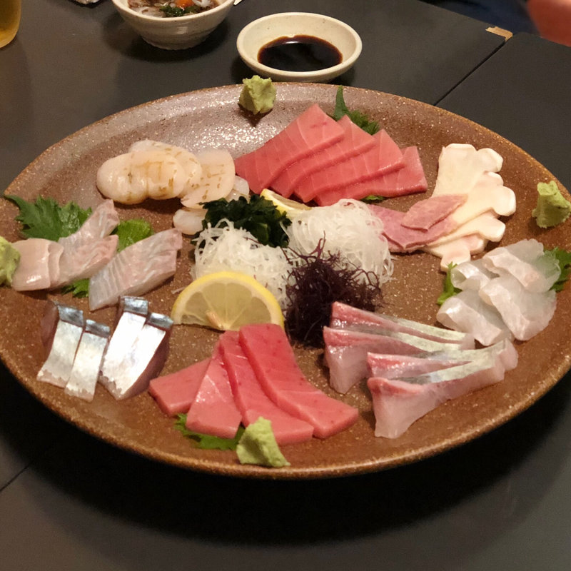 お刺身盛り合わせ(博多 ごっそう 道楽)