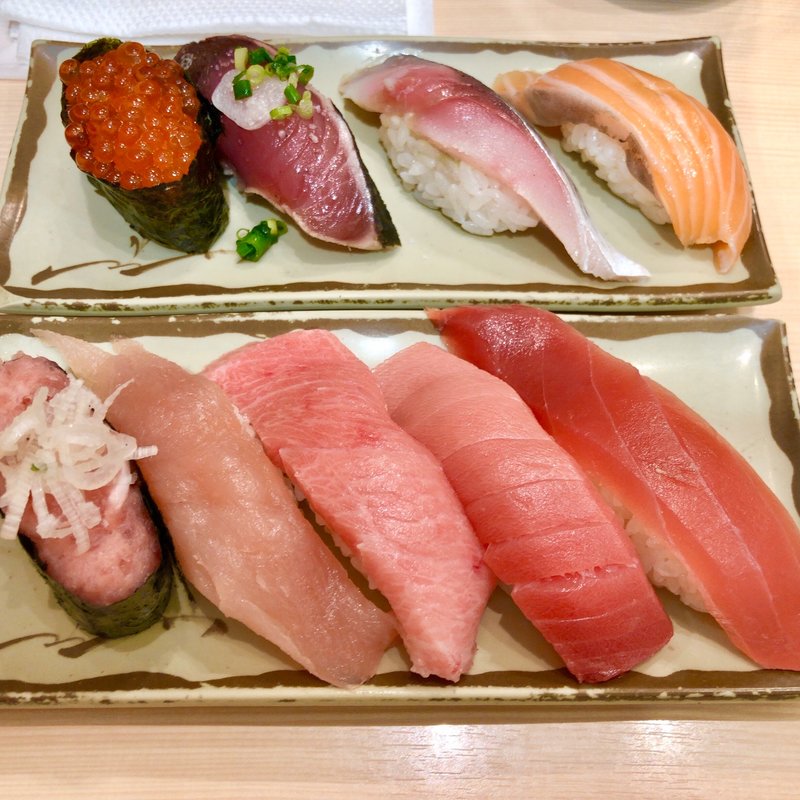 マグロ5点盛り(めぐみ水産 マークイズみなとみらい店)