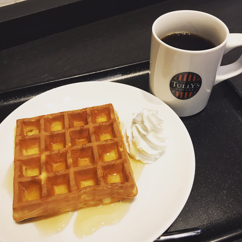 モーニングワッフルセット(タリーズコーヒー 上野広小路店)