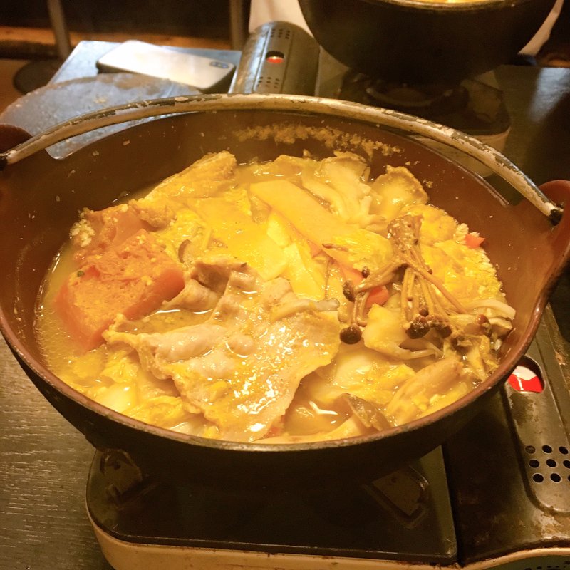 黄金ほうとう(豚肉入り)(御食事処 歩成 )