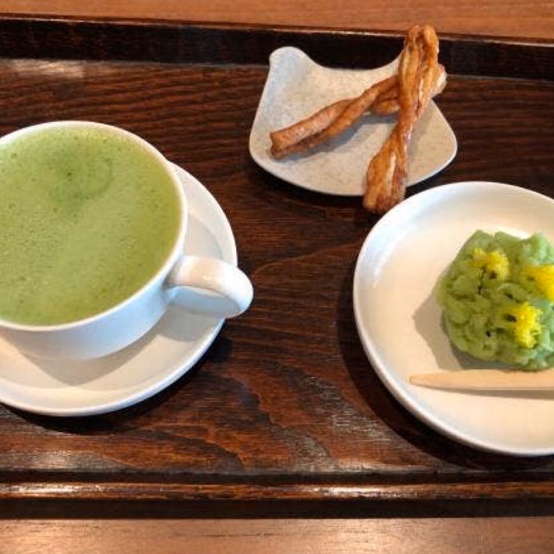 (一保堂茶舗 東京丸の内店)