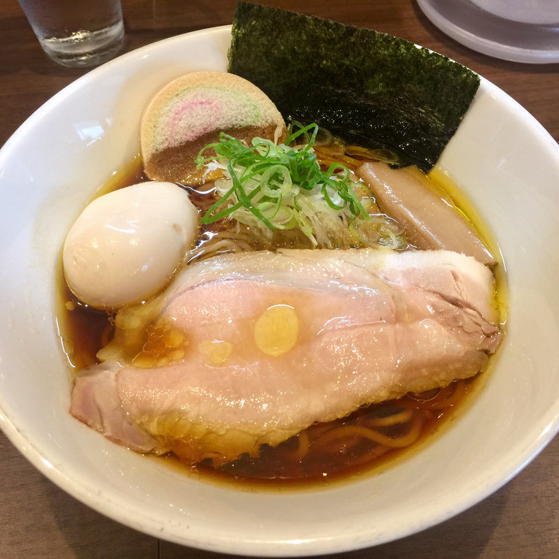 丸鶏中華そば(醤油)(香味亭 （KOUMITEI）)