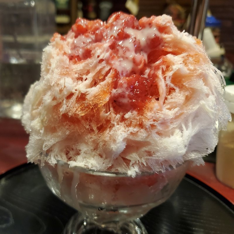 いちご練乳氷(四代目大野屋氷室)