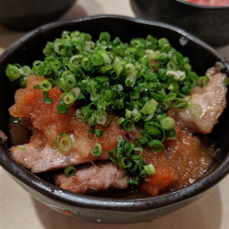 まぐろホホ肉(亀すし 本店)