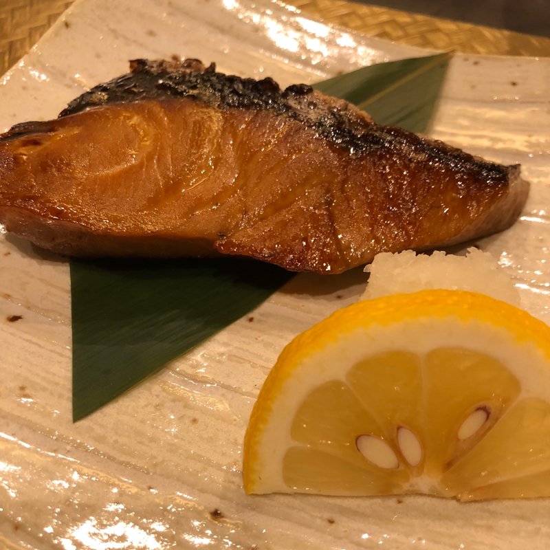 鮭の西京焼き(（有）菊寿司)