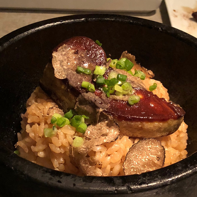フォアグラとトリュフの石焼ビビンバ(恵比寿焼肉　kintan （エビスヤキニクキンタン）)