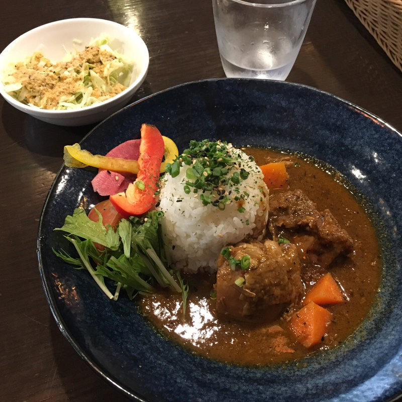 スパイスチキンカレー(新目黒茶屋)