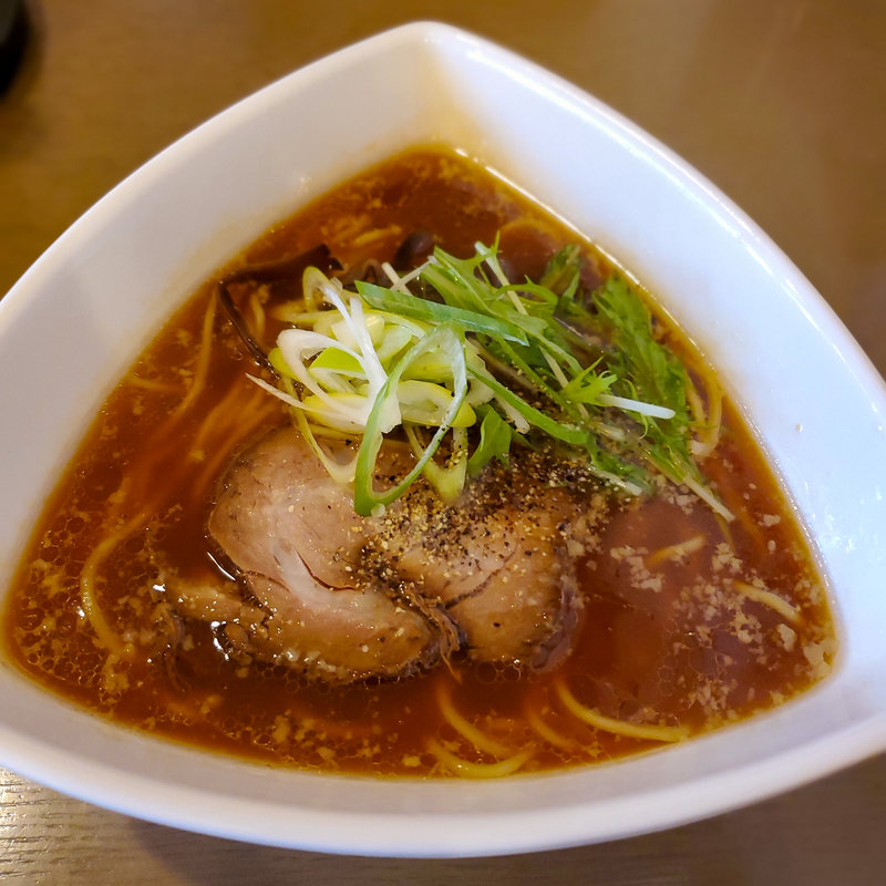 濃厚醤油ラーメン(岡山らぁめん 心太)