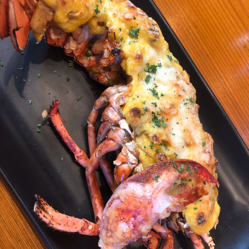 活オマール海老のテルミドール(ワインダイニング 「街角グラス」 町田)