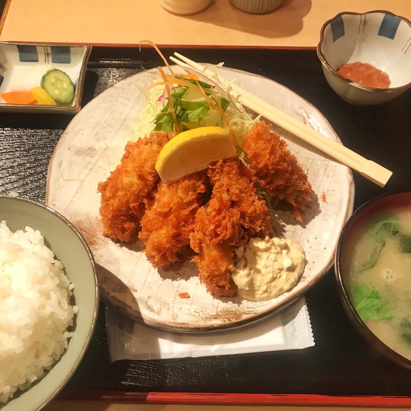 牡蠣フライ定食(深川いこい亭)