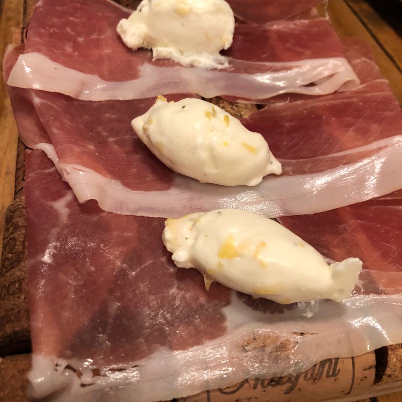 生ハム(豚バルBYO-塊- 八重洲店)