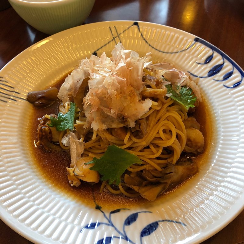 ホタテと舞茸の焦がし醤油(椿屋茶房 丸ビル店)
