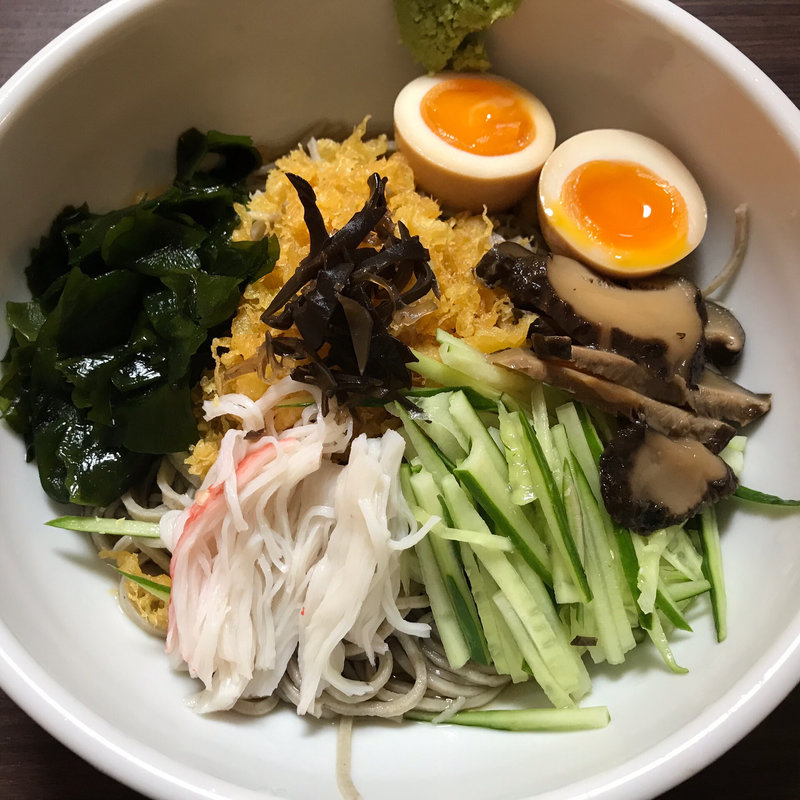 冷やしたぬきそば(路地の奥 くるまや)