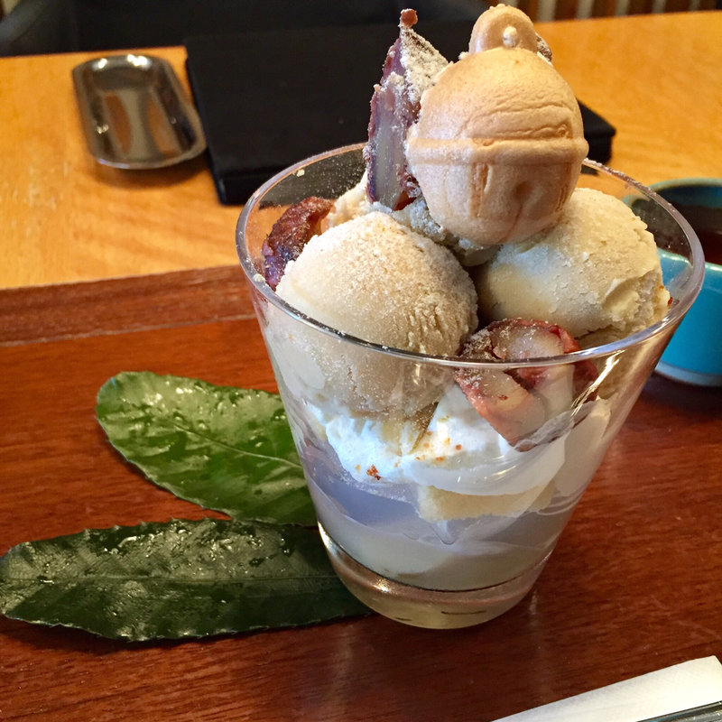 栗のパフェ(鈴懸本店)