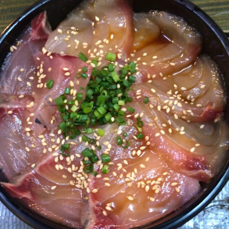 地魚丼(地魚干物食堂 藍ヶ江水産 )