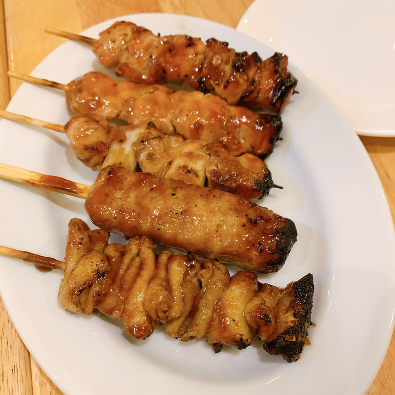 焼き鳥5本(インド料理店シャンティ・サガー)