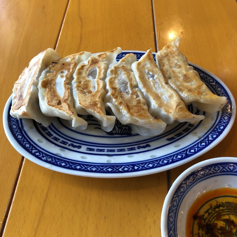 餃子(中国ラーメン揚州商人 武蔵小山店)