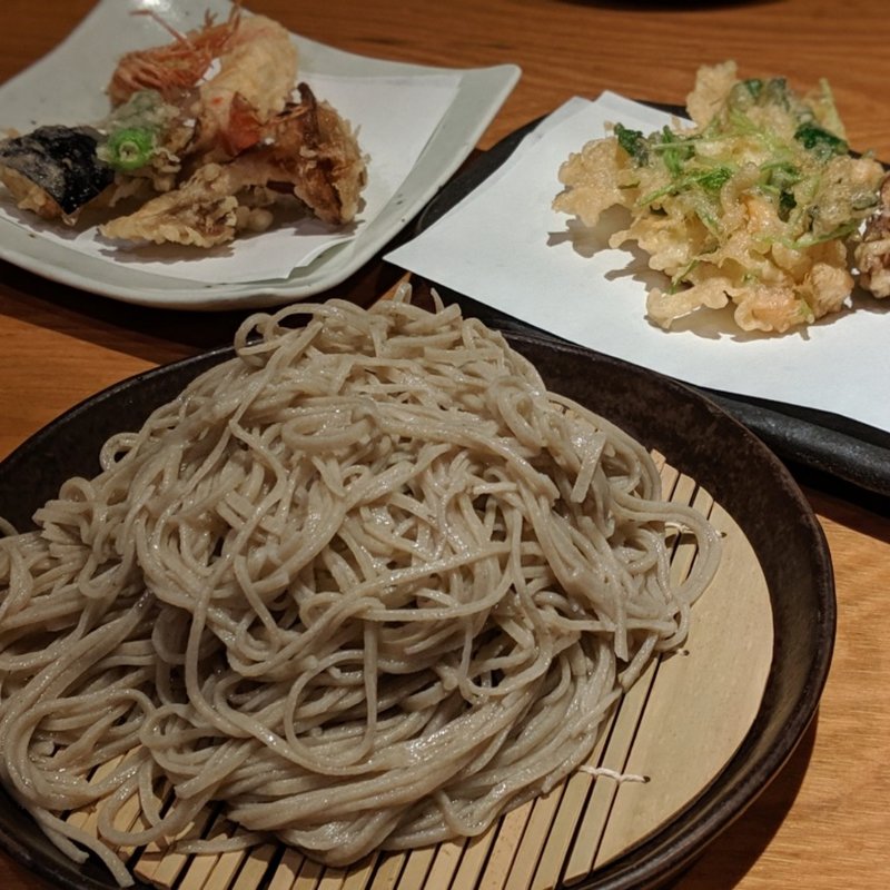 貝柱天そば(石臼挽き手打 蕎楽亭)