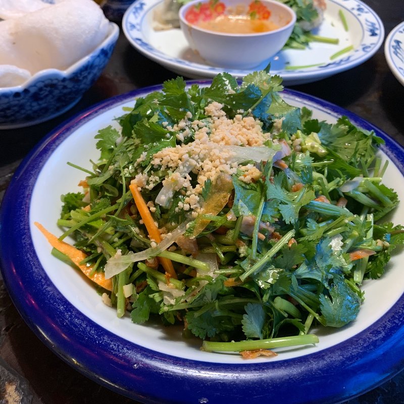 パクチーサラダ(亜細亜食堂 サイゴン 上町店)