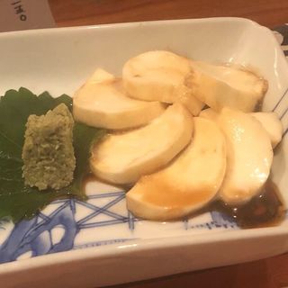 モッツァレラチーズの醤油漬け(ヌンチャク )