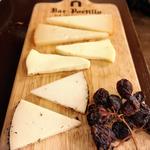 スペイン産のチーズ3種盛り合わせ