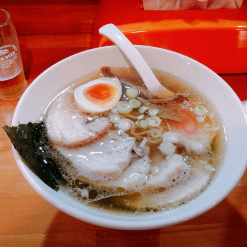 醤油ラーメン(ラーメン UMAMI)