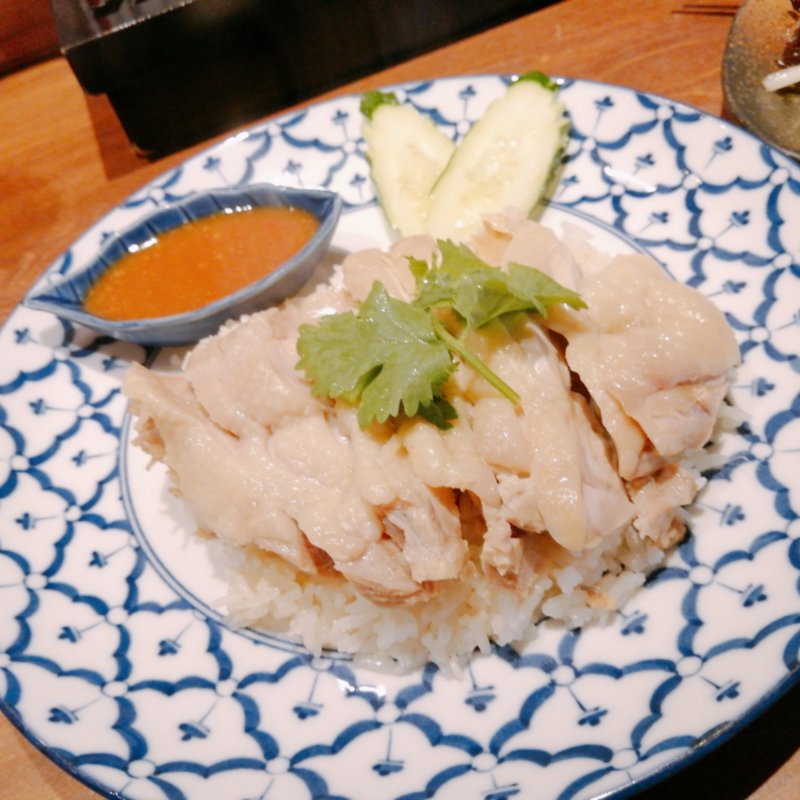 カオ・マン・ガイ(リム ロス タイ)