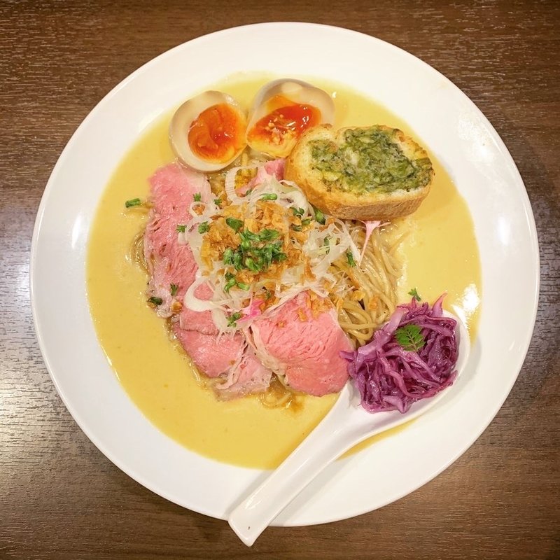 限定　うにとカラスミの通風まぜそば(八咫烏)