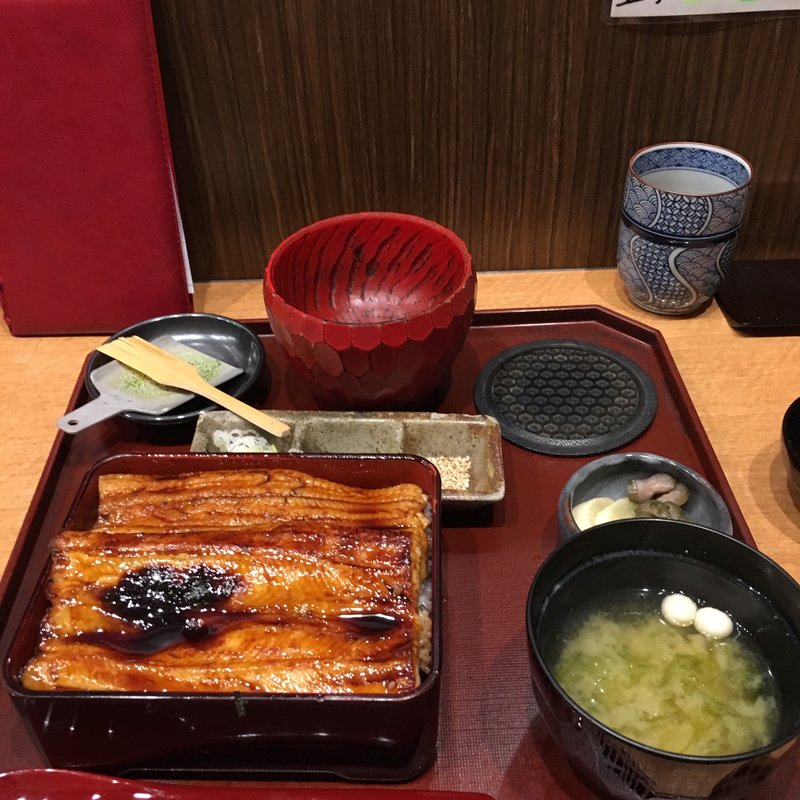 箱めし 中箱(日本橋 玉ゐ(たまい) コレド室町店)