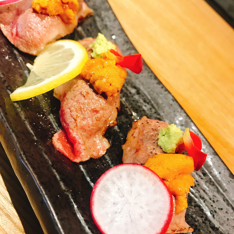 肉寿司(炭火焼 黒船 天神店)