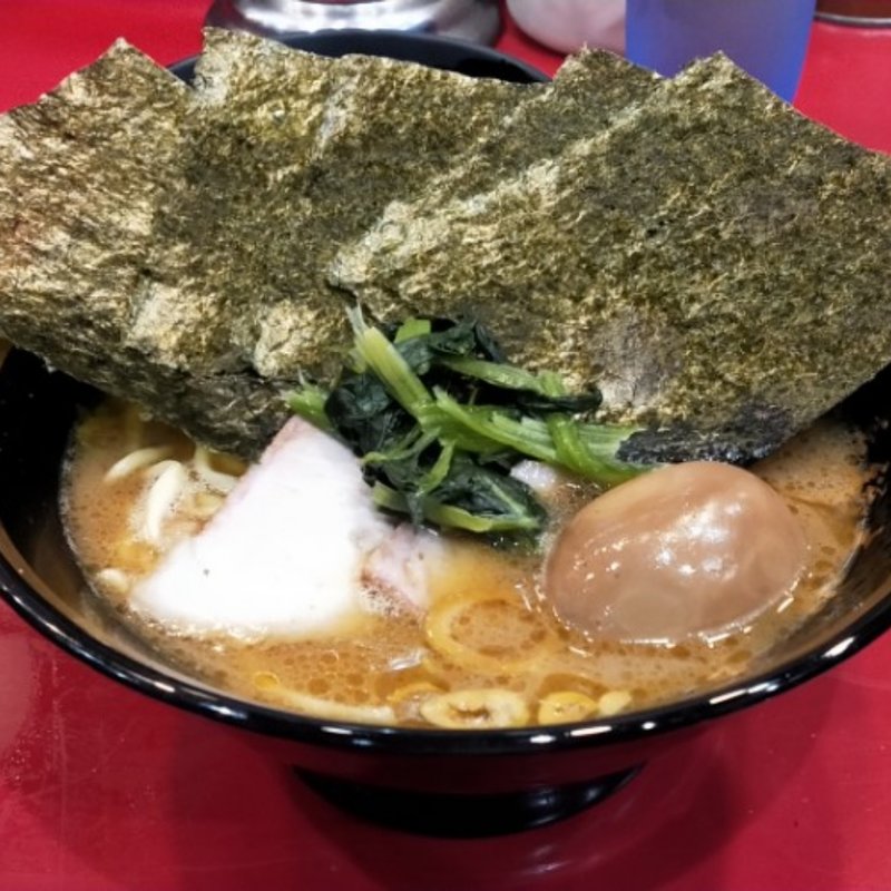 ラーメン＋海苔＋味玉＋ライス(家系総本山 吉村家)