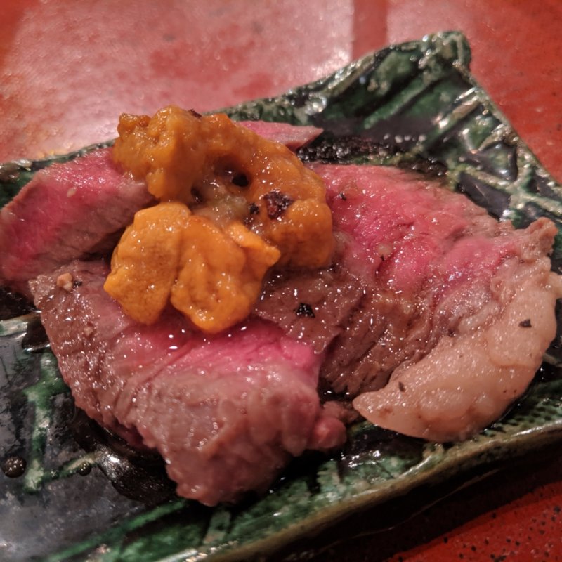 栃木牛雲丹のせ(小料理バル 虎ノ門 Kanade(かなで))