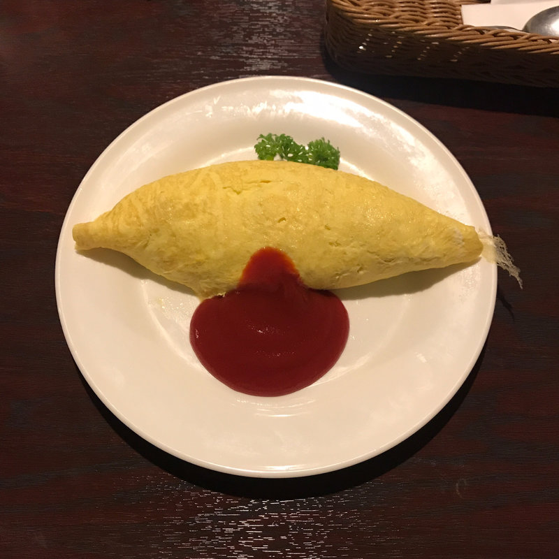 オムライス(レストラン ベルク)