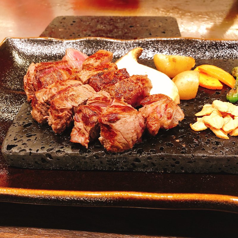 フィレステーキ 国産牛(鉄板ステーキ＆ワイン En 目黒セントラルスクエア店)