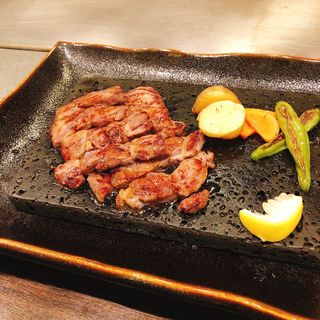 牛タン(鉄板ステーキ＆ワイン En 目黒セントラルスクエア店)