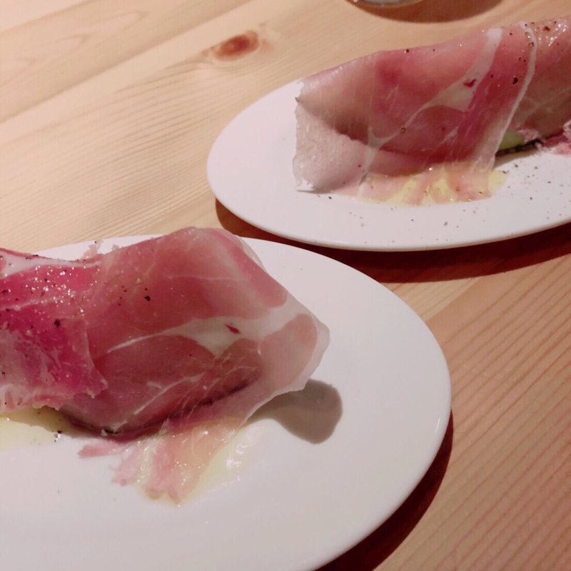 お通し 生ハムメロン(ビストロ222)