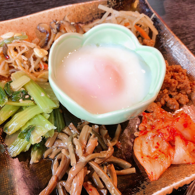 ビビンバ丼(桔梗屋 東治郎 上野原店 )