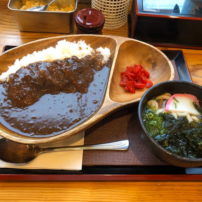 カツカレーとミニわかめうどん(一途うどん)