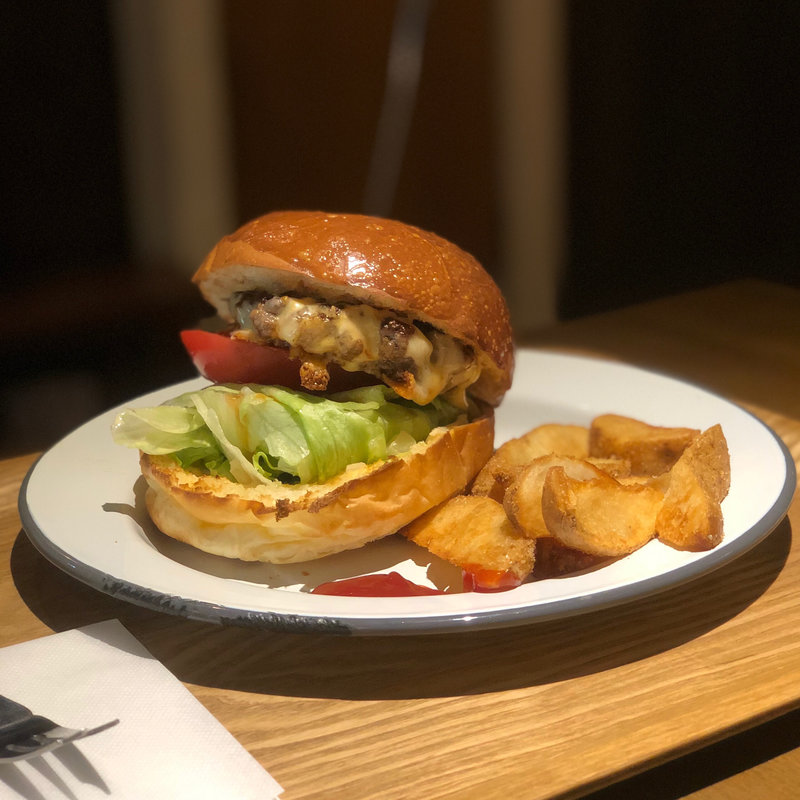 本覚ダブルチーズバーガー(ハンバーガー生活のすすめ)