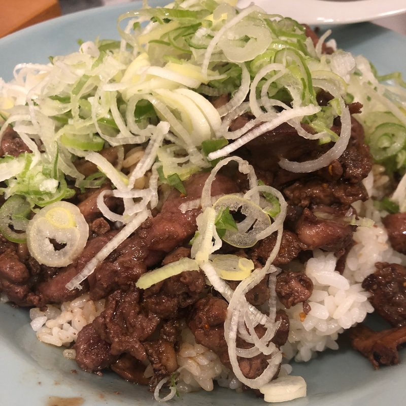 純レバ丼(ニュー菜苑)