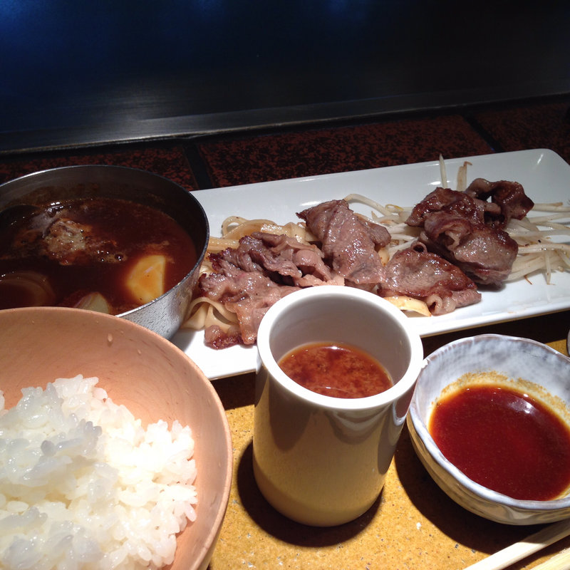 ランチ(銀座 岡半 本店)